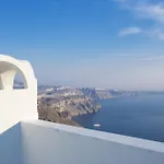 On The Rocks - Small Luxury Of The World (adults Only)