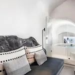 On The Rocks - Small Luxury Of The World (adults Only) Imerovigli (Santorini)