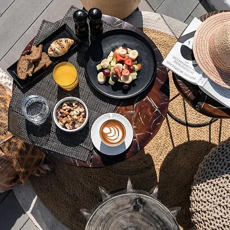 On The Rocks - Small Luxury Of The World (adults Only)