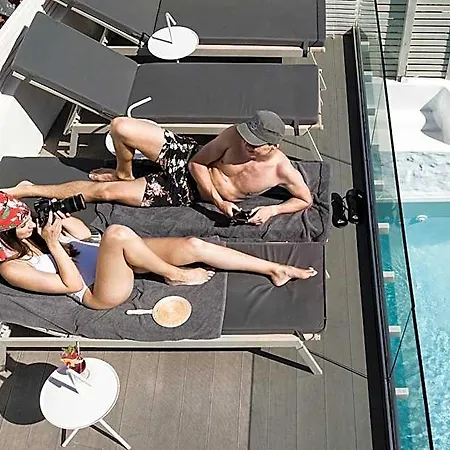 On The Rocks - Small Luxury Of The World (adults Only) Hotel Imerovigli (Santorini)