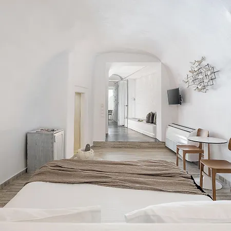 On The Rocks - Small Luxury Of The World (adults Only) 4* Imerovigli (Santorini)