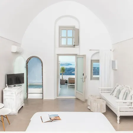 On The Rocks - Small Luxury Of The World (adults Only) Hotel Imerovigli (Santorini)