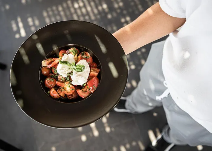 On The Rocks - Small Luxury Of The World (adults Only) Hotel