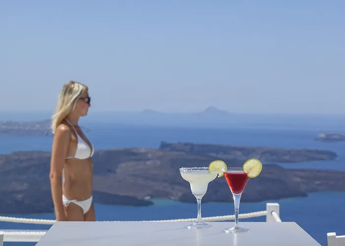 On The Rocks - Small Luxury Of The World (adults Only)