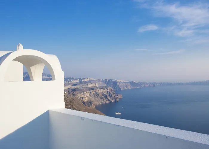 On The Rocks - Small Luxury Of The World (adults Only)