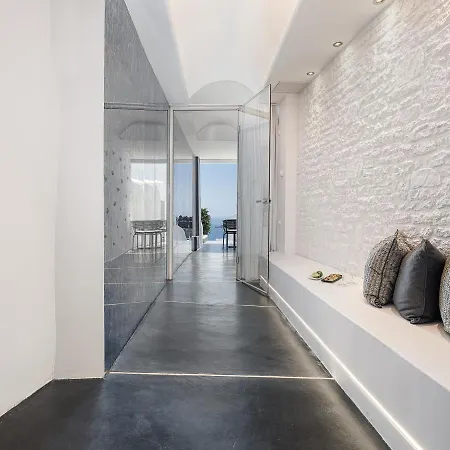 On The Rocks - Small Luxury Of The World (adults Only) 4*