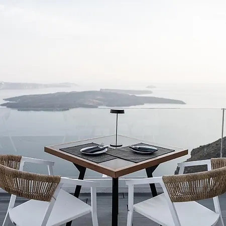 On The Rocks - Small Luxury Of The World (adults Only)