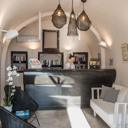 Szálloda On The Rocks - Small Luxury Of The World (adults Only) Imerovígli