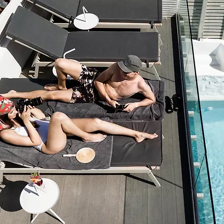 On The Rocks - Small Luxury Of The World (adults Only) Imerovigli (Santorini)